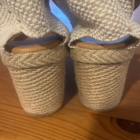 andre assous erika espadrille wedge sliver sandal made in Spain size 10 - Picture 5 of 9